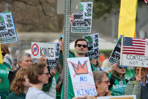 WFSE members at a NO Kings rally