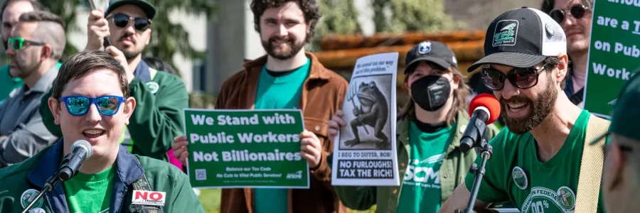 WFSE members rallying at the capitol