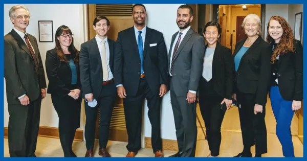team_picture.jpg